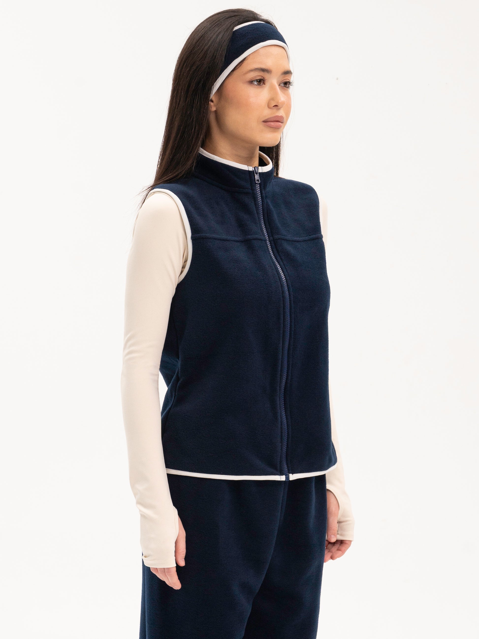 Темно-Синій