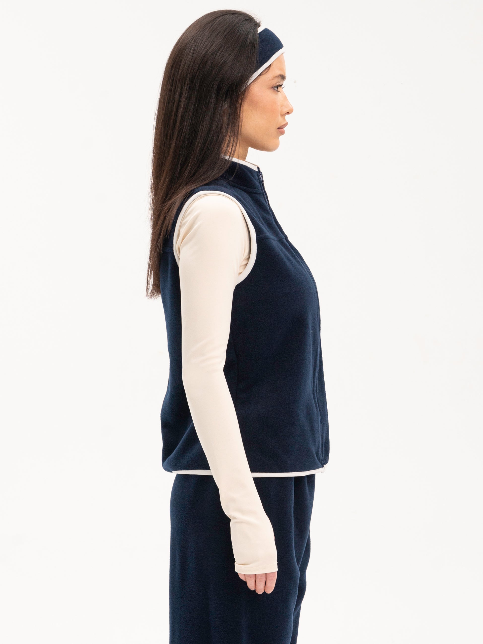 Темно-Синій