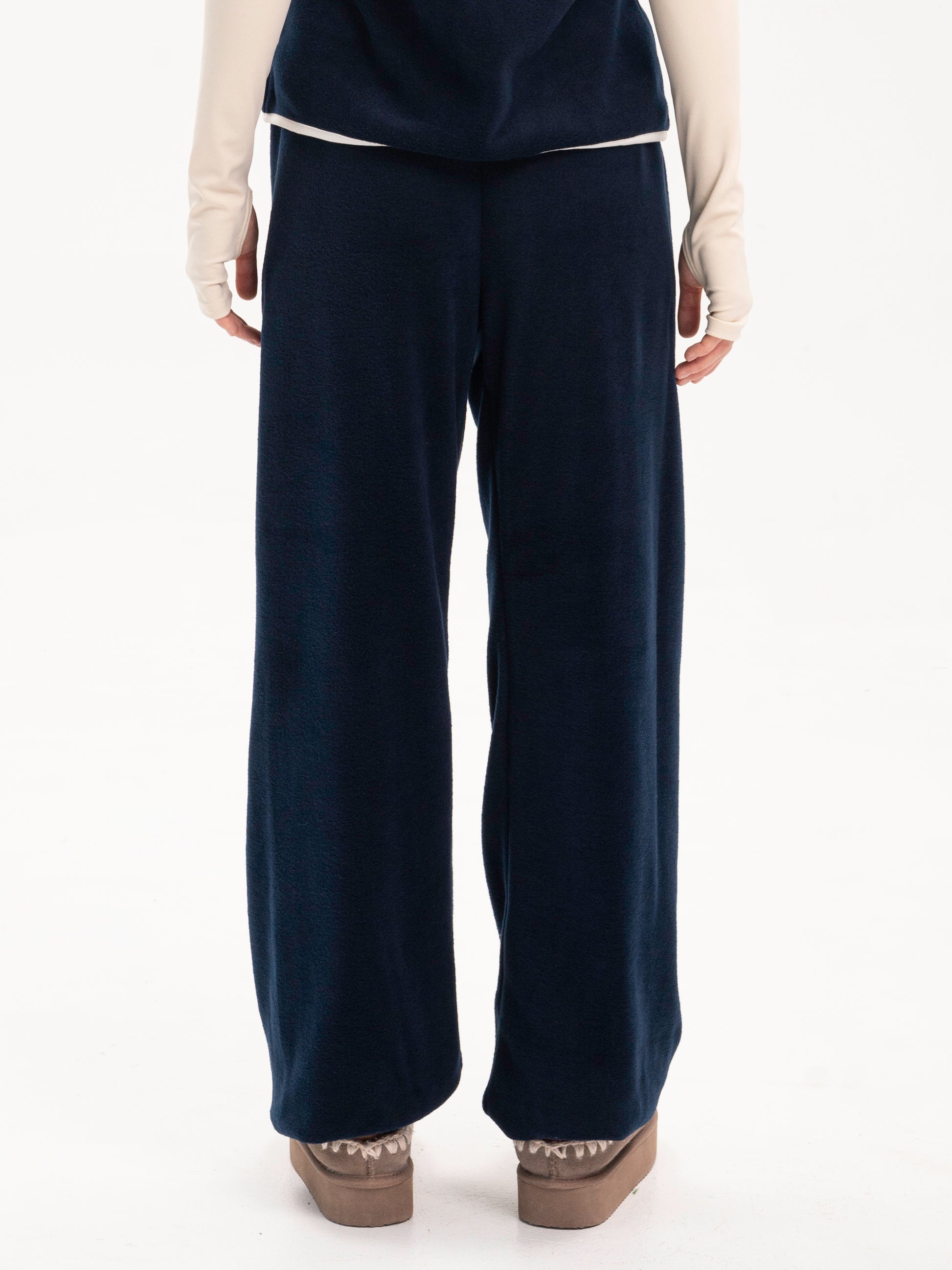 Темно-Синій