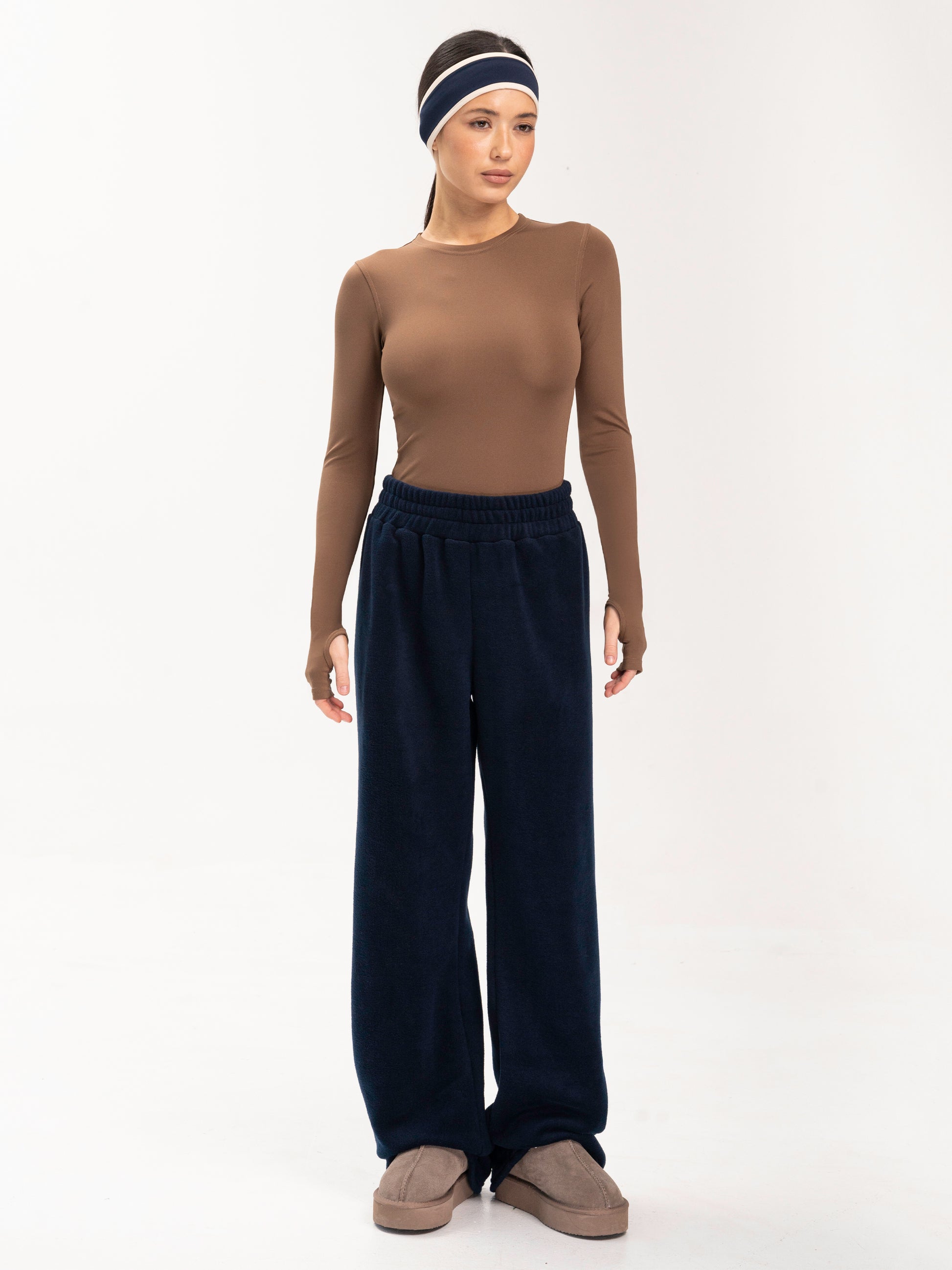 Темно-Синій