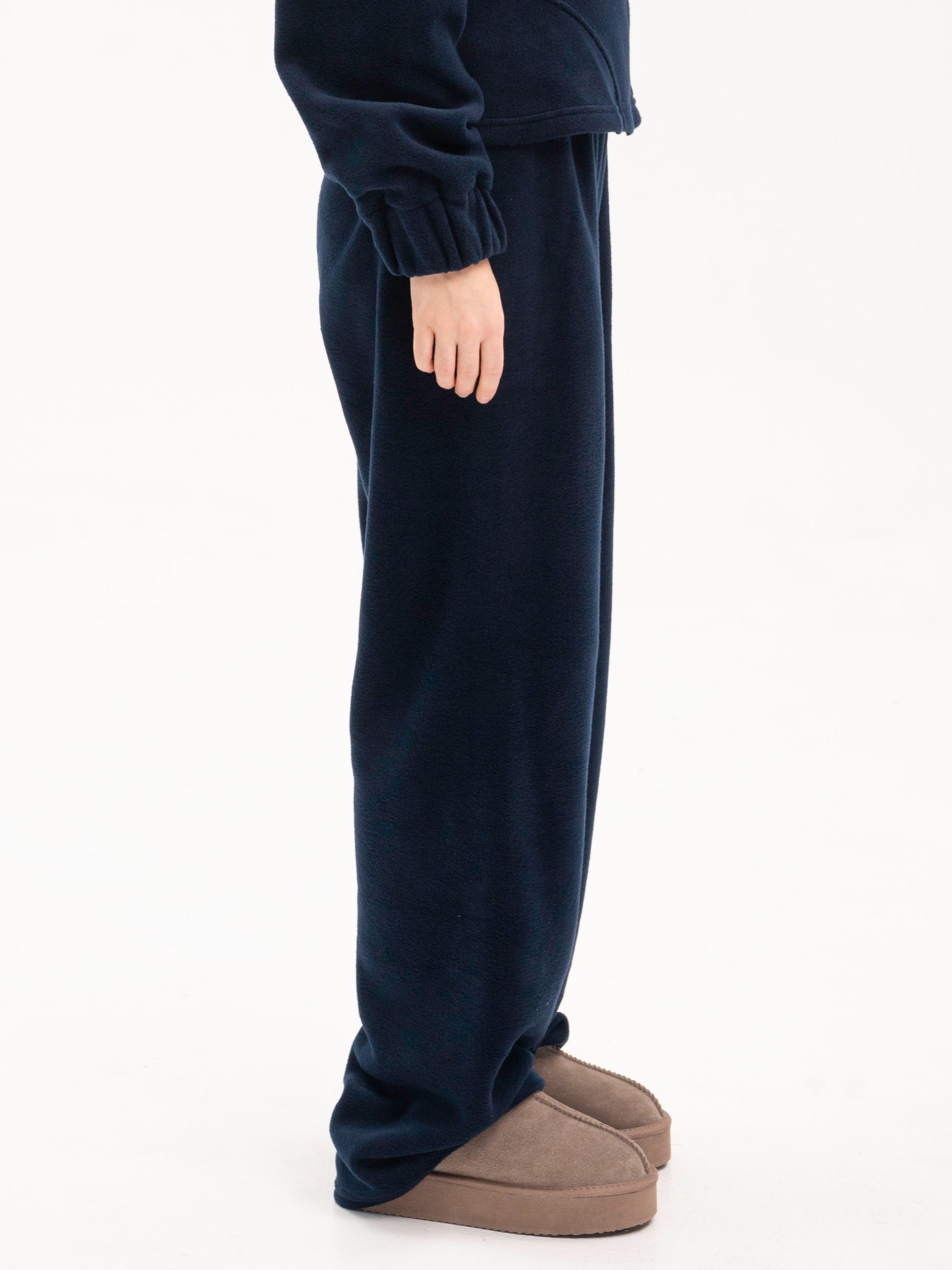 Темно-Синій